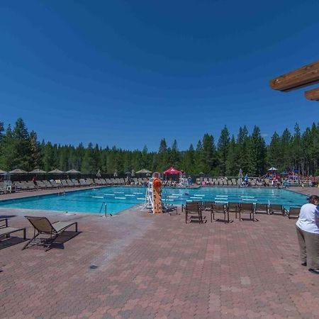 3Br Tahoe Donner Cabin With Hoa Perks Like Pools Hot-Tub Minutes To Trails Lake Golf Truckee Kültér fotó
