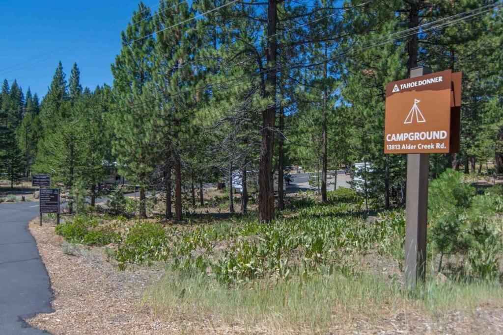 3Br Tahoe Donner Cabin With Hoa Perks Like Pools Hot-Tub Minutes To Trails Lake Golf Truckee Kültér fotó