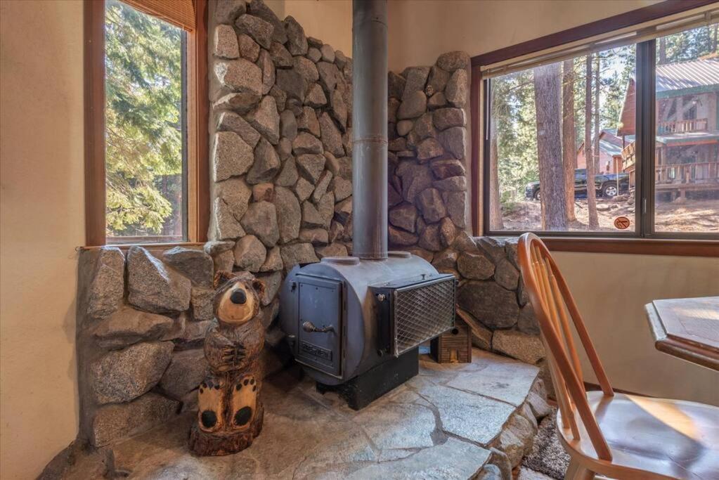 3Br Tahoe Donner Cabin With Hoa Perks Like Pools Hot-Tub Minutes To Trails Lake Golf Truckee Kültér fotó
